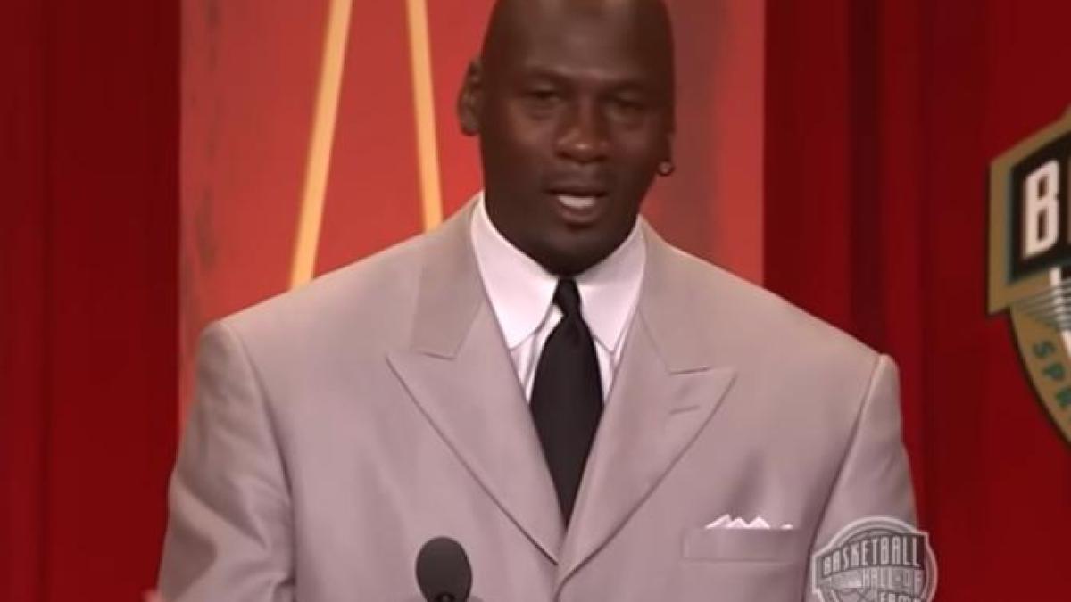 cartonas-de-colectie-a-lui-michael-jordan--vandut-la-licitatie--suma-platita-este-una-record_38187400