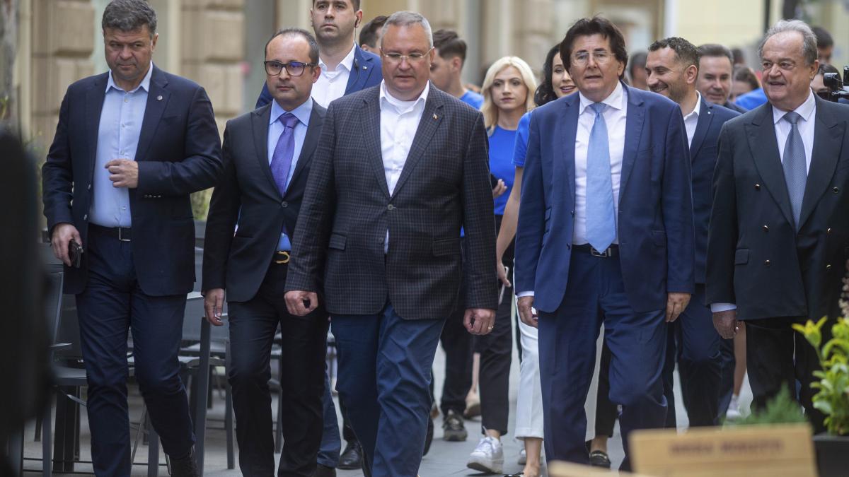 prc-e2prc-80prc-9dasta-ne-spun-cetateniiprc-e2prc-80prc-9d--ce-mesaje-a-primit-nicolae-ciuca-in-teritoriu-de-ce-sa-nu-ne-pastram-aceste-traditii-si-elemente-de-valoarea-identitara_40747200