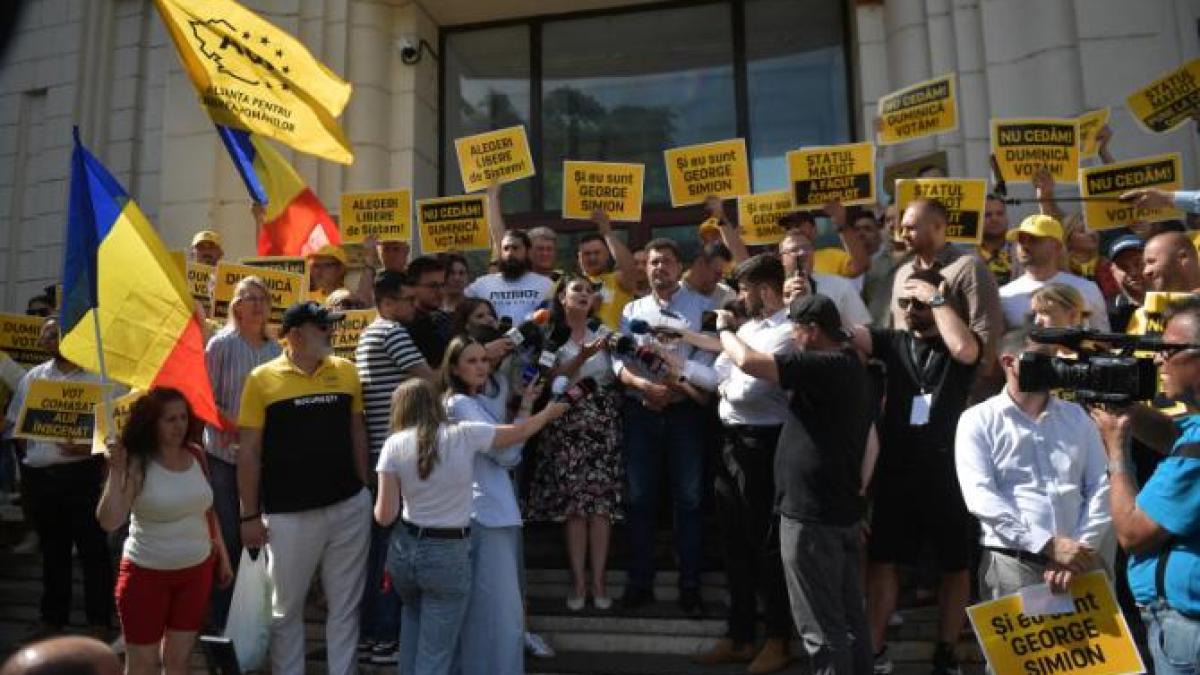 simion-si-mai-multi-membri-aur--chemati-la-audieri-in-cazul-semnaturilor-falsificate-pentru-sosoaca--bogdan-chirieac-aur-sa-mai-creasca-3-4-procente-in-sondaje-prin-victimizare_51803600