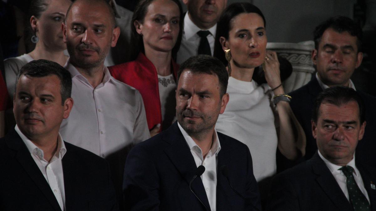 catalin-drula---caramiciu-george_93601200