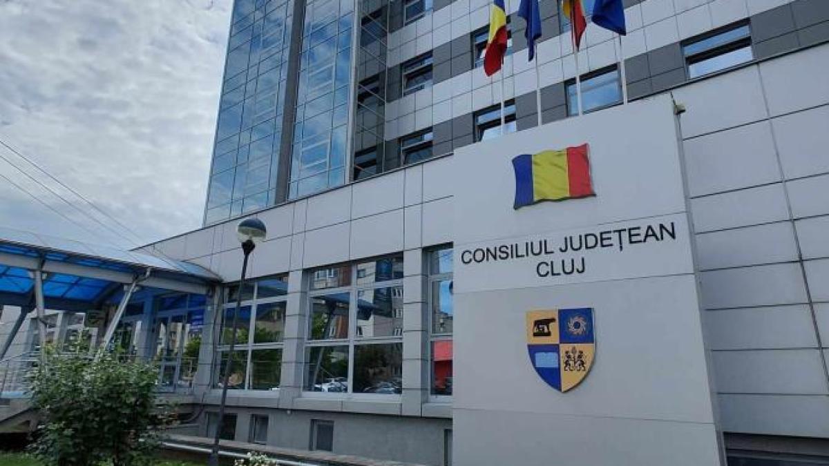consiliul-judetean-cluj-are-cu-23-de-posturi-mai-putine-decat-la-preluarea-noului-mandat_18093900