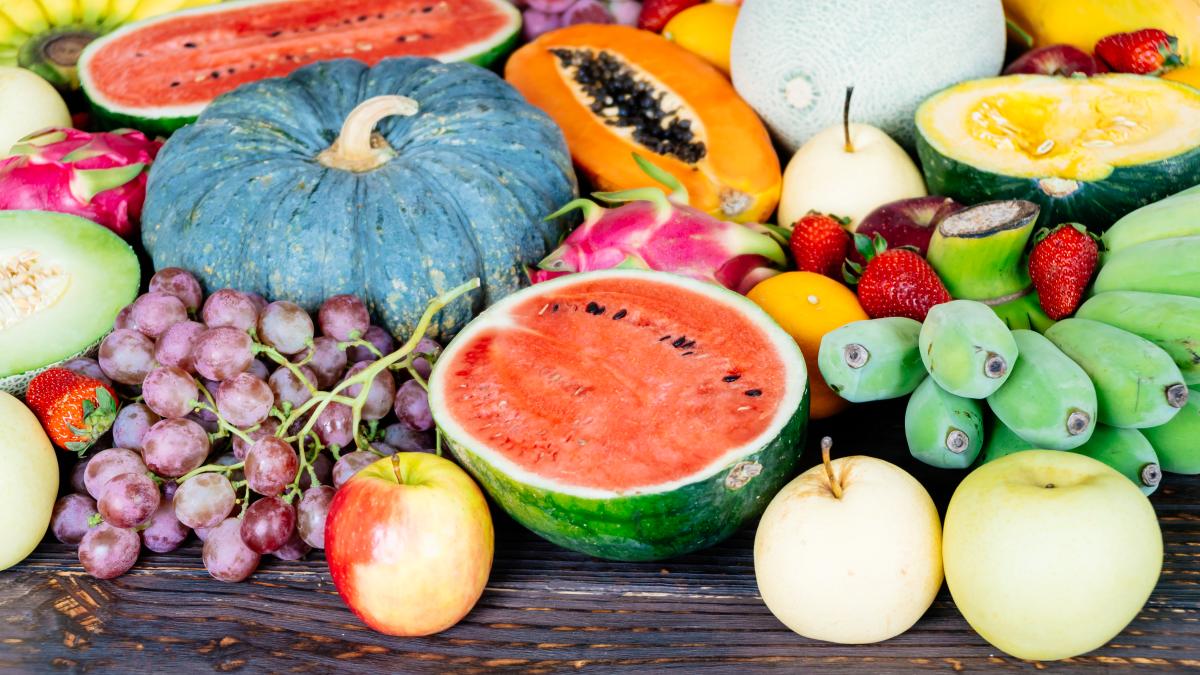 fructe-assorted-mixed-fruits_60642900