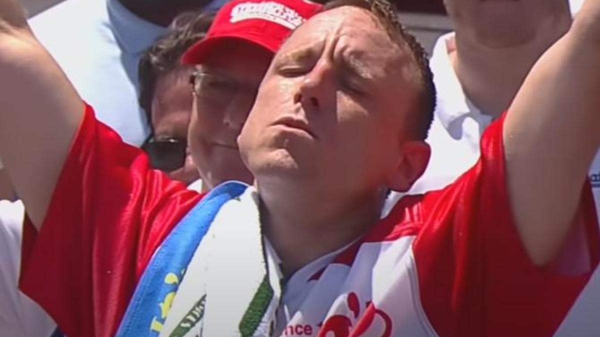 joey-chestnut_71838300