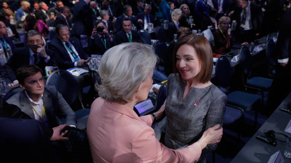 maia-sandu-ursula_10200900