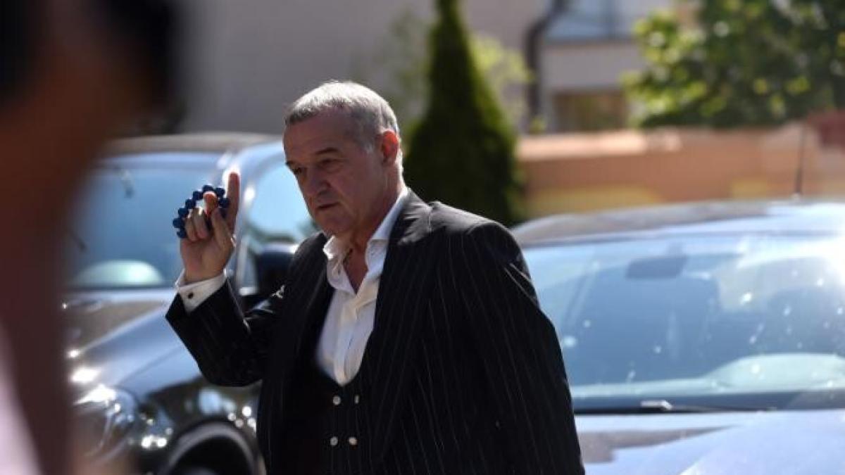 tunurile_pe_becali_fotbal_ager_49987400