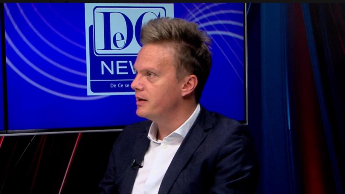 aurel-meirosu_71664800