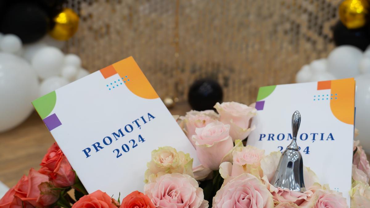 ceremonia-de-final-de-an-scolar-a-liceului-laude-reut--live-la-dc-news_78434600