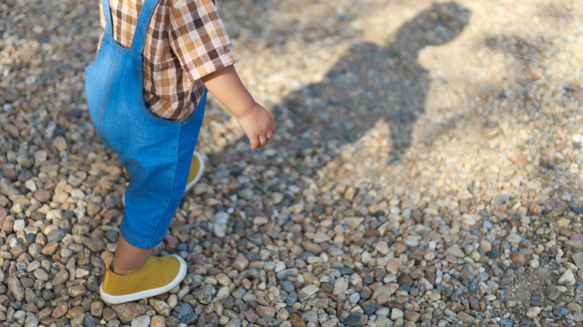 accident-tragic--copil-de-un-an-mort--dupa-ce-a-fost-lovit-de-masina-condusa-de-tatal-lui_38290000