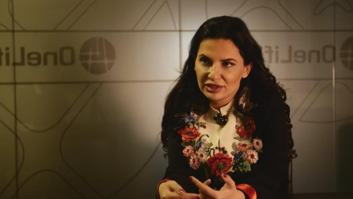 regina-criptomonedelor-recompensa-fbi-cautata_85836100