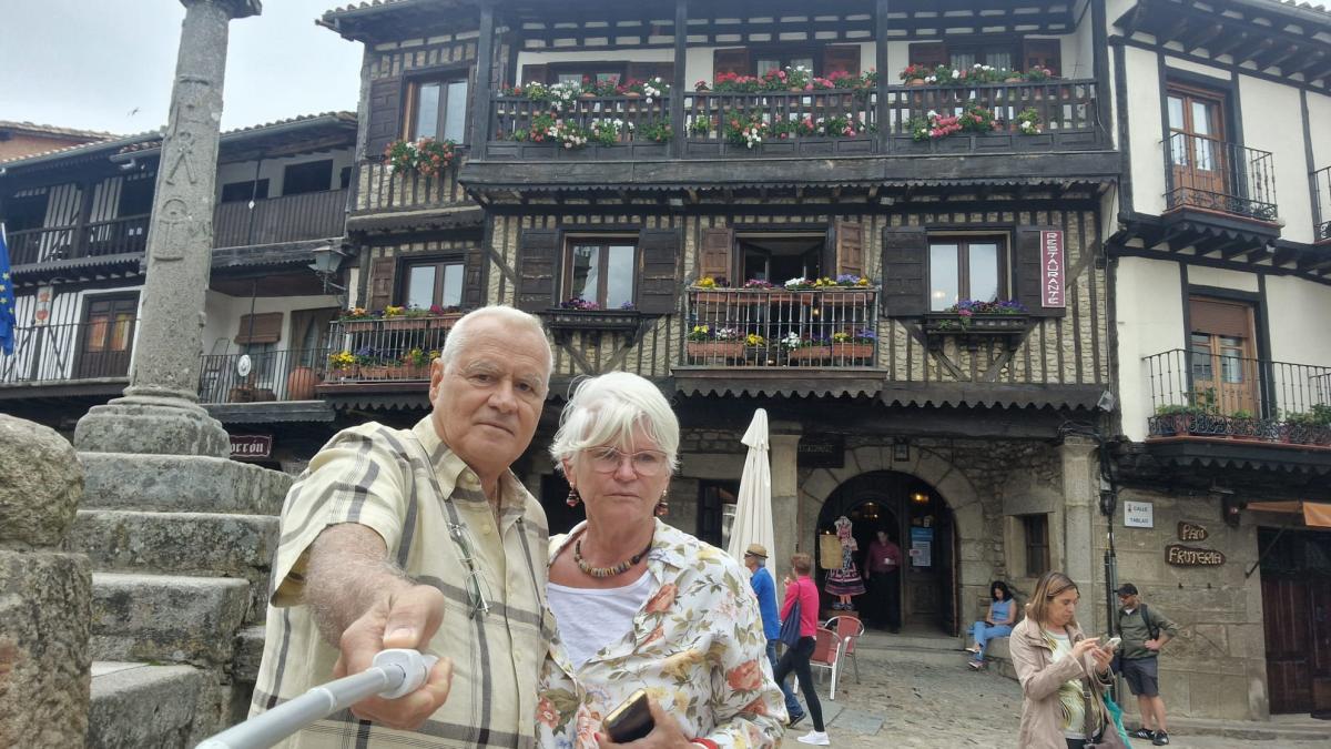 de-ce-nu-mai-vorbeste-monica-tatoiu-cu-familia-sotului-ei-eu-sunt-pasionala--nu-se-poate-altfel_57323700