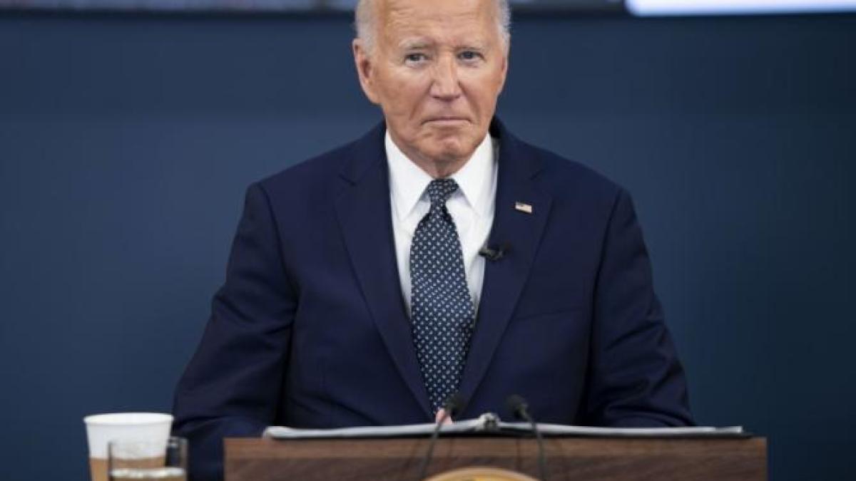 biden-2_44072400
