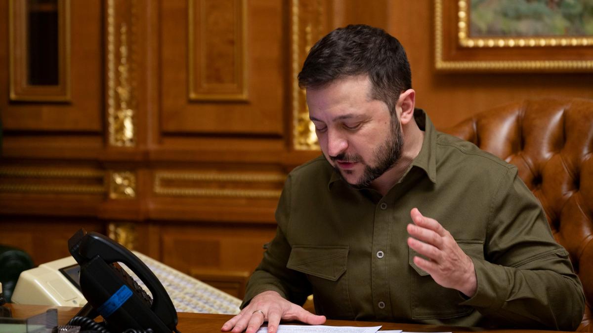 joe-biden-zelenski-rastit_89702100