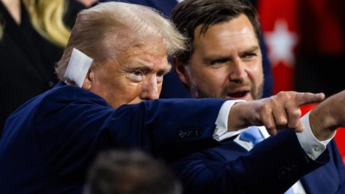 miscarea-suprinzatoare-a-lui-trump--a-ales-un-vicepresedinte-ce-i-a-fost-critic--bogdan-chirieac-impecabil--o-invitatie-pentru-toti-americanii-care-il-urasc-pe-donald-trump-sa-ii-se-alature_82024300