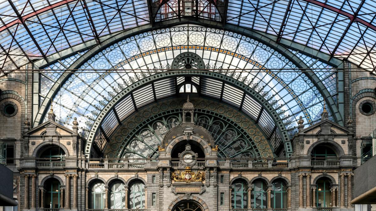 pexels-wolfgang-weiser-467045605-17841742_67414400