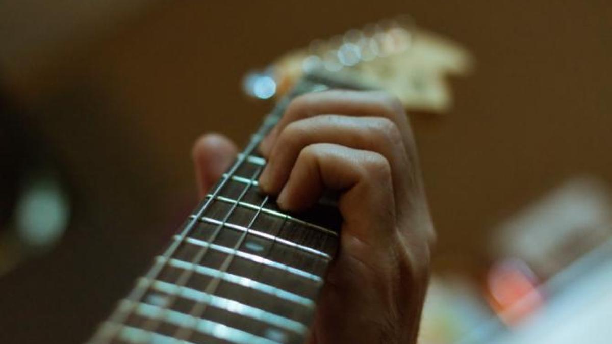 5instrumentemuzicalelacarepotiinvatarelativusorsacanti_92850800