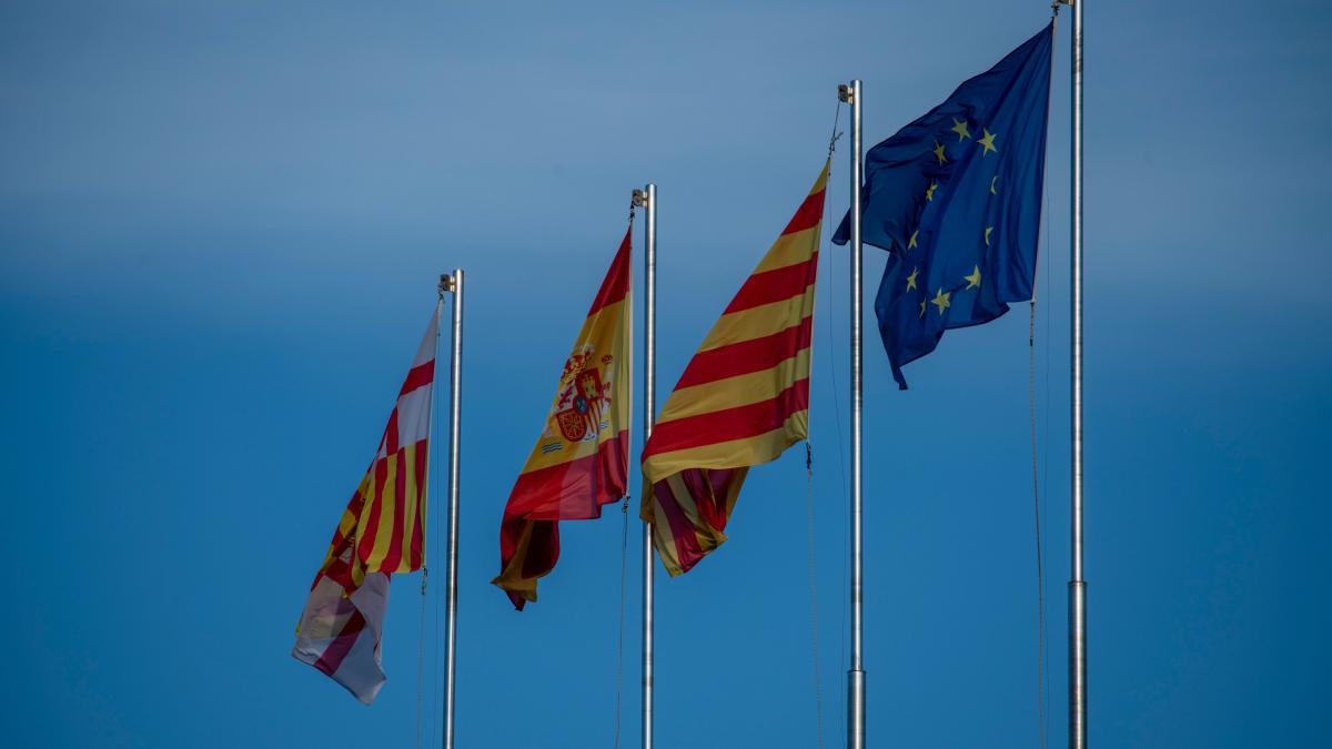 puidgemont-a-fost-inlocuit-de-la-presedintia-partidului_56371900