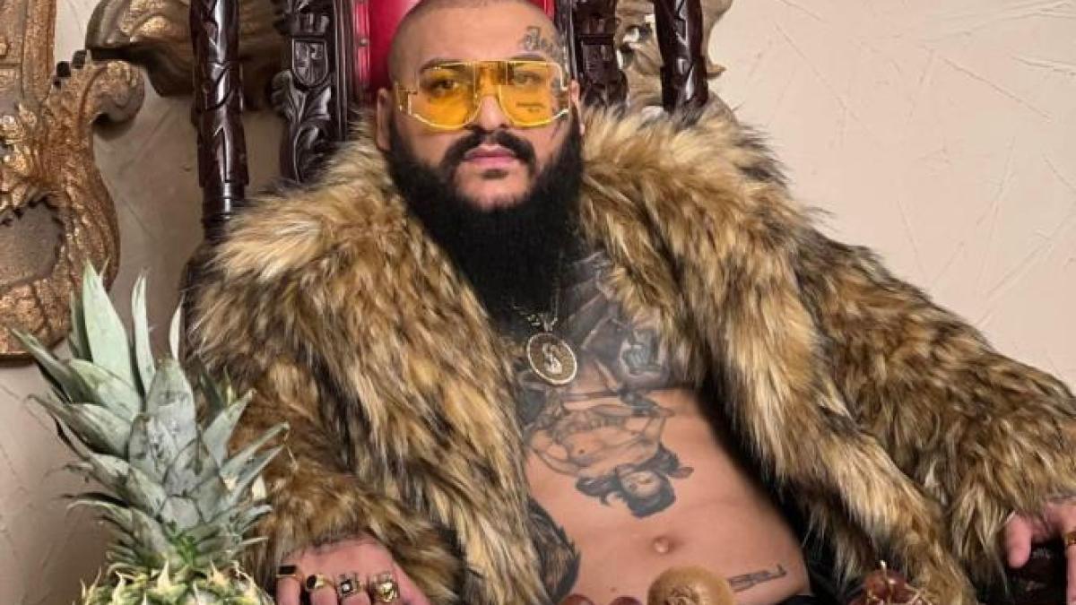 dani-mocanu-facebook_87625600