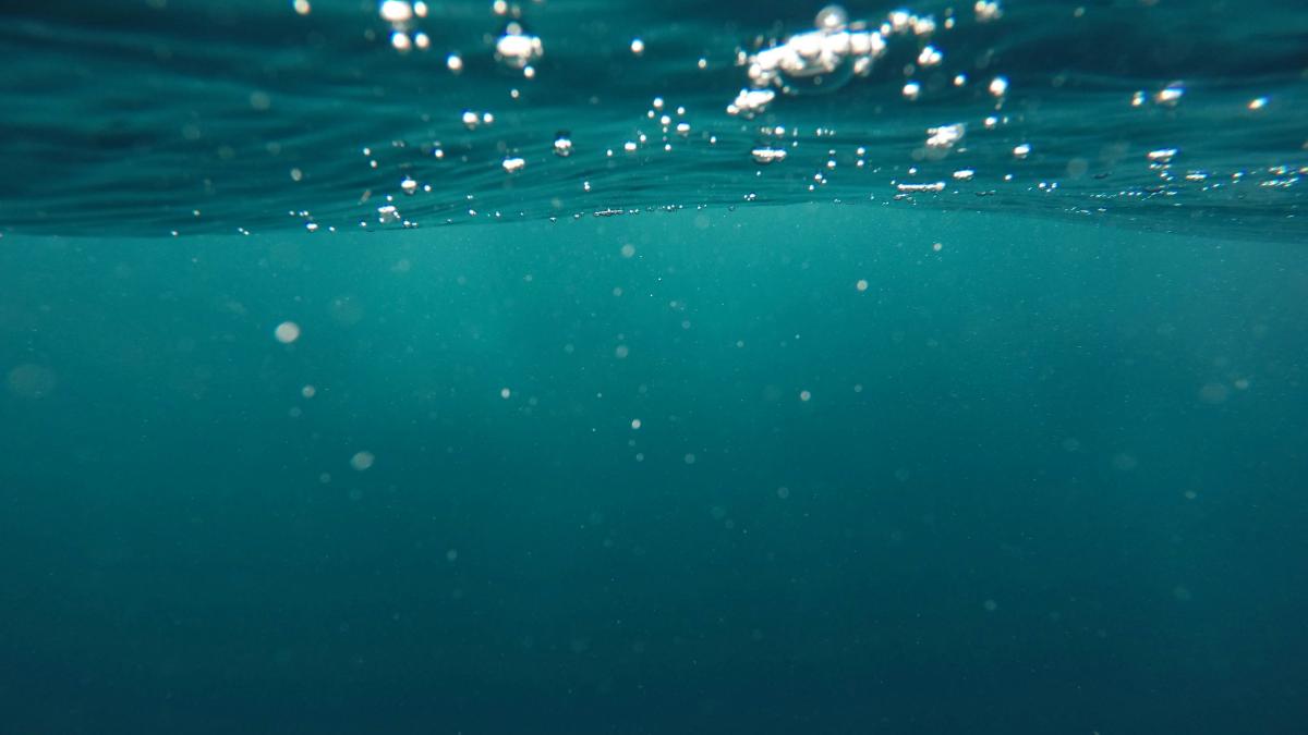 tructuri-misterioase-sub-gheata_53746700