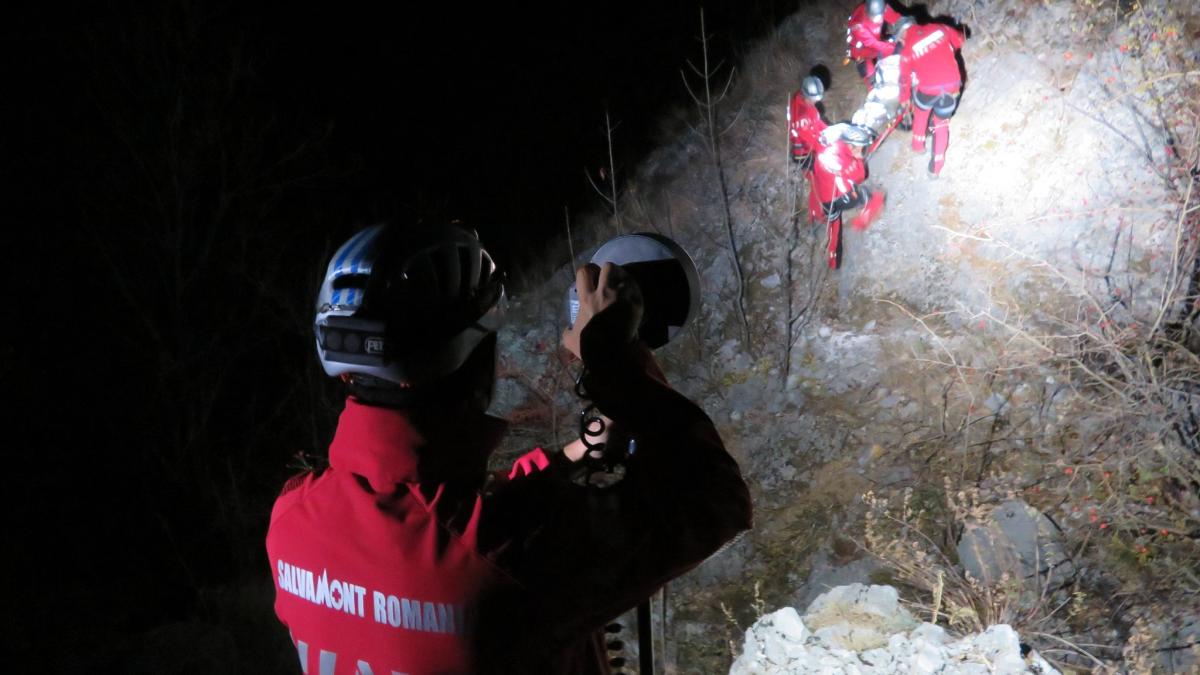 43-de-persoane-salvate-de-pe-munte-in-ultimele-24-de-ore--10-au-ajuns-la-spital_51806000