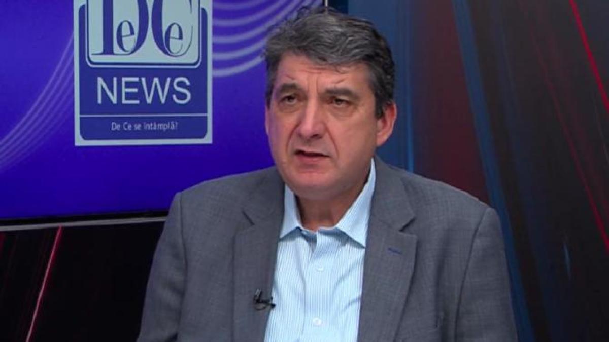 prof--sorin-ivan--realizatorul-noii-emisiuni-dc-edu--interviu-despre-starea-educatiei-din-romania_51986500