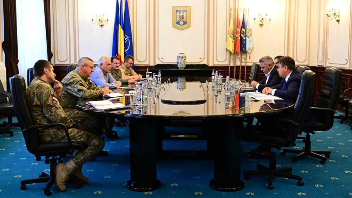 intalnire-de-lucru-la-mapn--a-fost-analizat-stadiul-activitatii-de-fotogrammetrie-planificate-pentru-2024_77376400