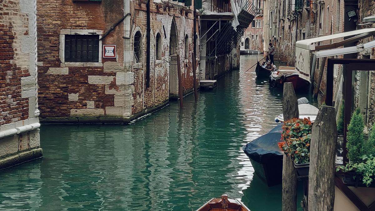 gondola-pexels_28256400