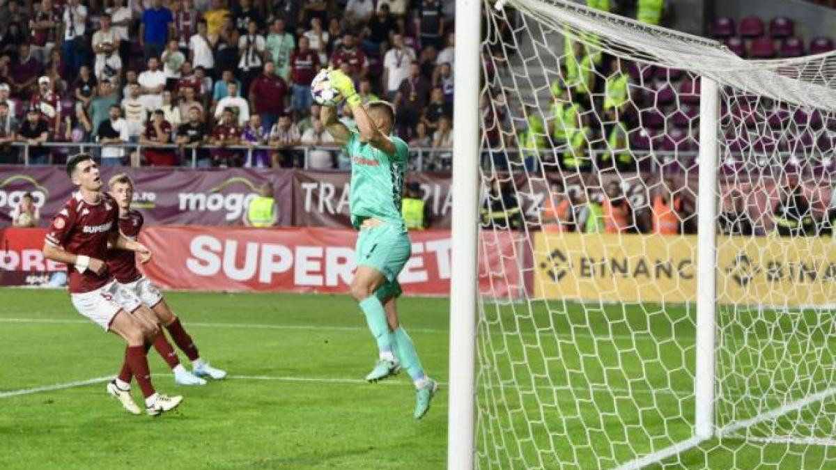 rapid--singura-echipa-din-superliga-fara-victorie_22179800