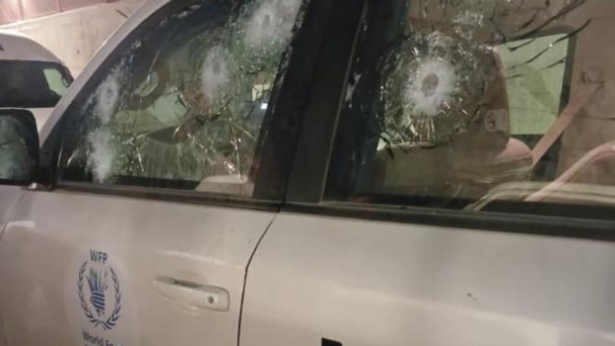 pam-suspenda-deplasarile-personalului-in-gaza--dupa-ce-un-vehicul-onu-a-fost-lovit-de-tiruri-israeliene_31683300