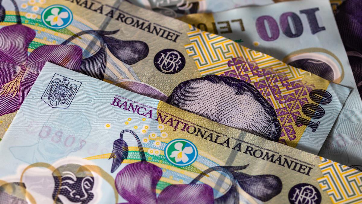 mai-putini-beneficiari-de-pensie-sociala-dupa-recalculare--cresteri-de-pensii-si-cu-3-000-de-lei_42324000