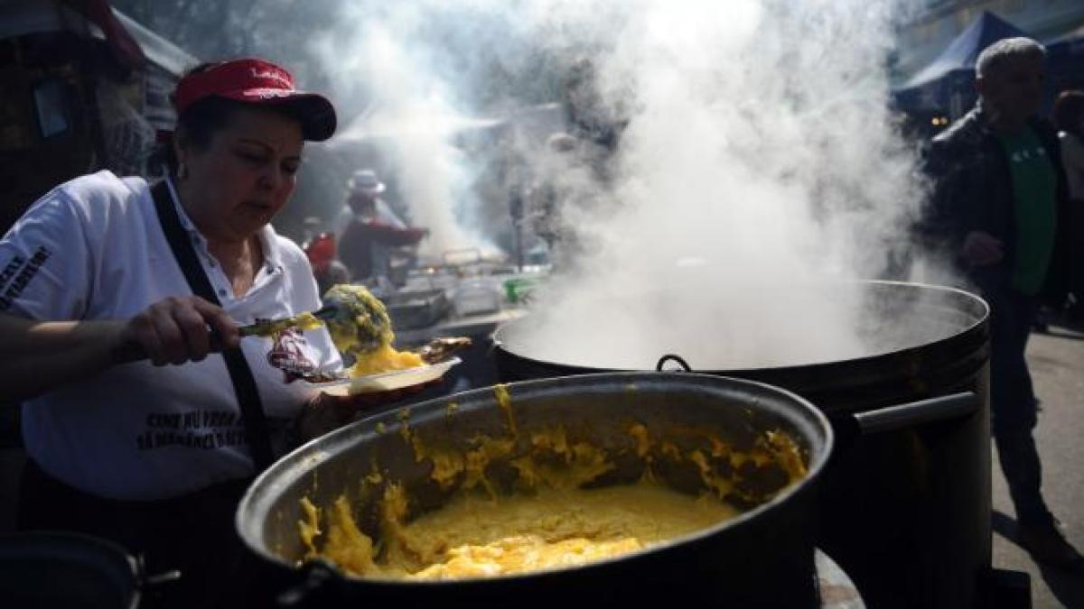 branza---mamaliga--1_23889700