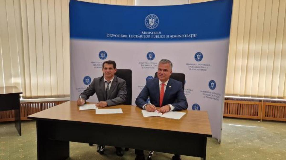 daniel-boambes--primarul-psd-al-comunei-constantin-daicoviciu-din-caras-severin--are-o-veste-buna-pentru-oamenii-din-zona-respectiva-_19937300