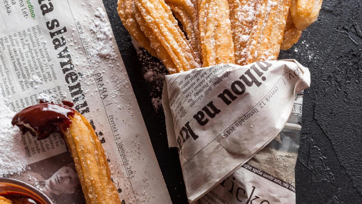 churros--gogosi-turnate-cu-aluat-oparit--reteta-spaniola_31245900