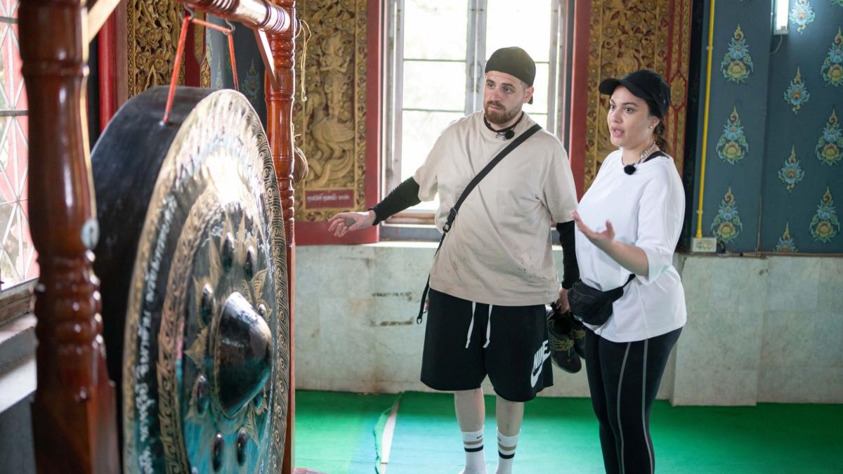 asia-express--betty-salam-recunoaste-tatal-meu-a-avut-foarte-multa-grija-de-mine--nici-la-magazin-nu-am-fost-lasata-singura--aici-nu-m-a-ajutat-1_77028400