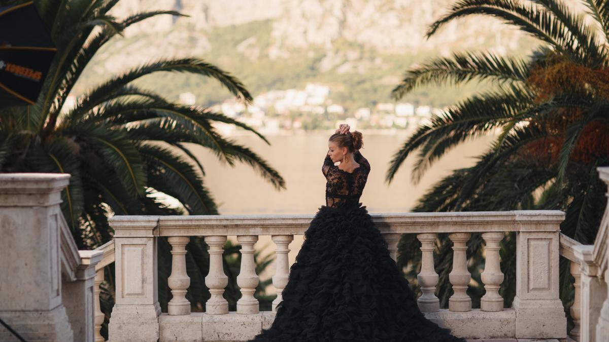 rochie-de-mireasa-neagra_87089400