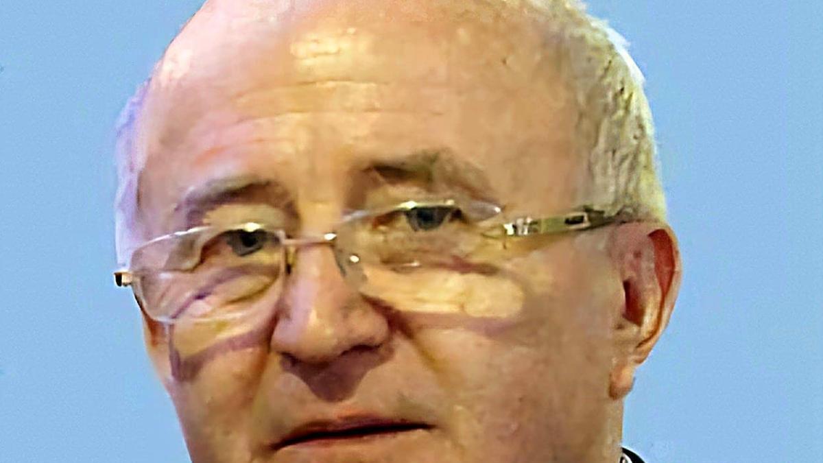 silviu-negut_79885500