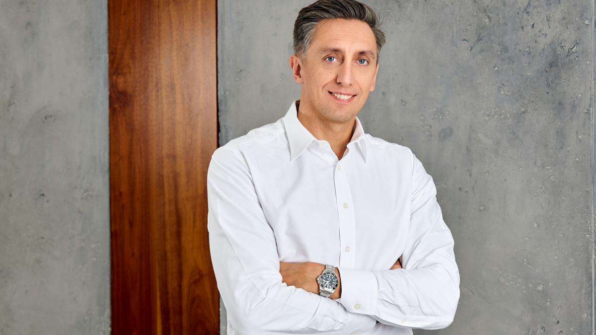 marek-gebski-este-noul-director-marketing---digital-al-philip-morris-romania_78251100