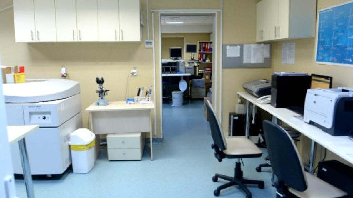 inspectori-isu--control-la-policlinica-vaslui--au-intrat-in-cabinete-peste-medici-si-pacienti--iar-prefectul-cere-lamuriri_45384500