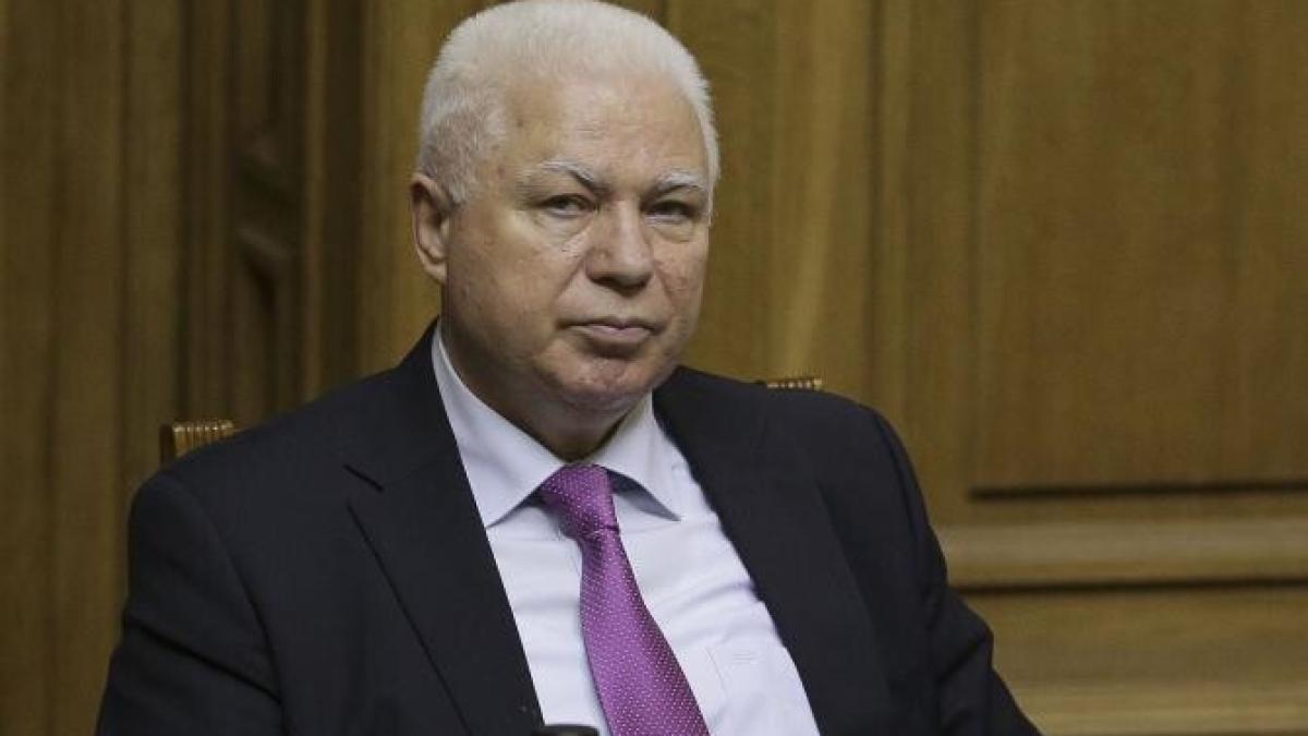 petre-lazaroiu-diana-sosoaca_34437600