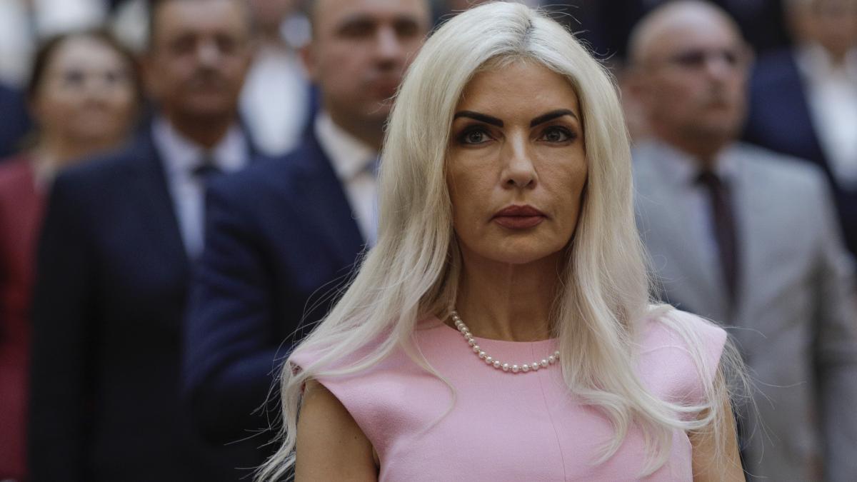 laura-vicol-inquam_photos_octav_ganea_94853900