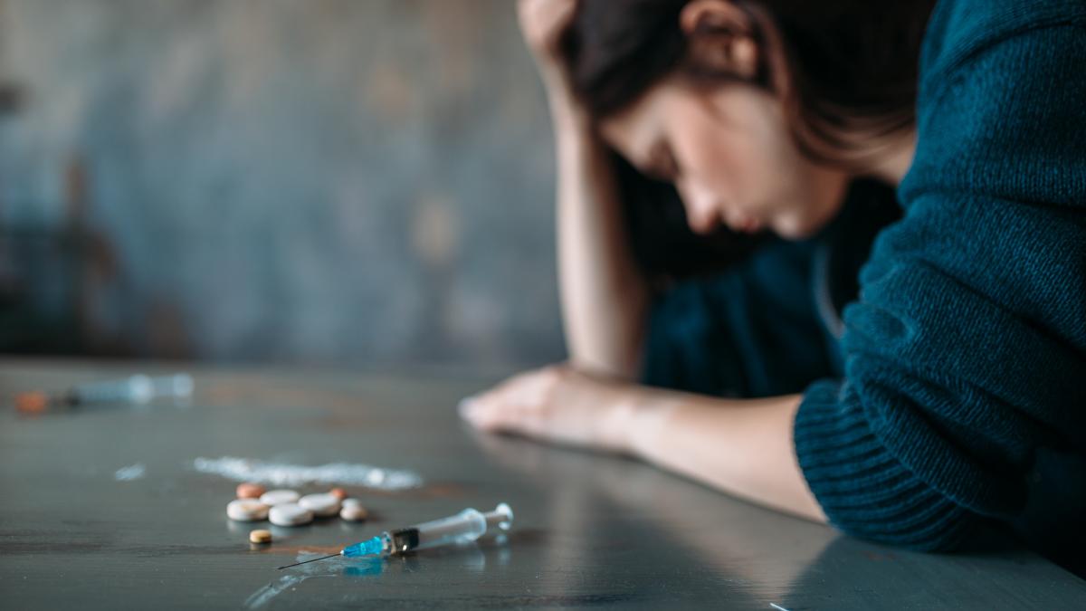 drug-addict-droguri_15001500