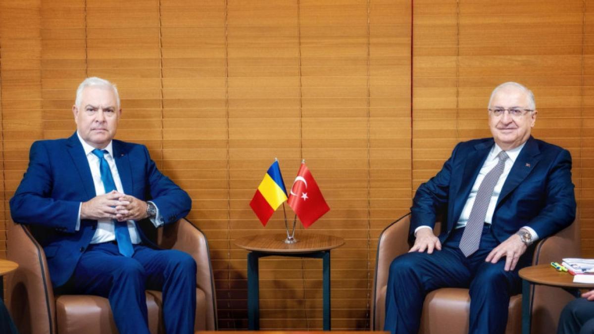 3-iprc-ccprc-82ntrevedere-a-ministrului-apaprc-ccprc-86raprc-ccprc-86rii-natprc-ccprc-a6ionale-cu-omologul-din-republica-turcia_42866700