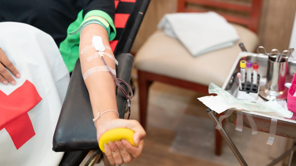 prc-e2prc-80prc-9ddoneaza-sange-fii-erouprc-e2prc-80prc-9d--o-noua-campanie-de-donare-de-sange-in-4-8-noiembrie_92036000