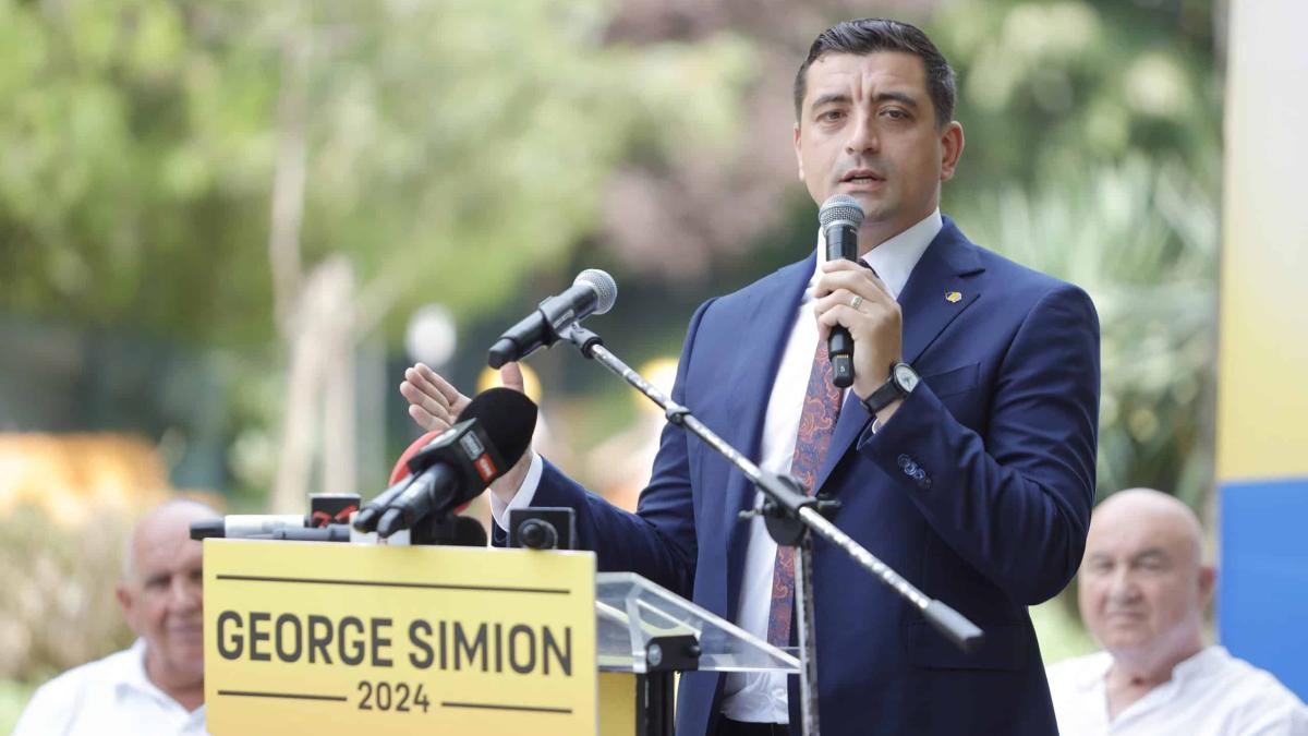 prc-e2prc-80prc-9dplanul-simion-pentru-sportprc-e2prc-80prc-9d--george-simion-aur-de-rusine-fata-de-david-popovici-si-dintr-un-calcul-politic-suntem-aici_56190400