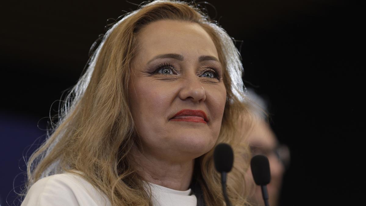 elena-lasconi_80151000