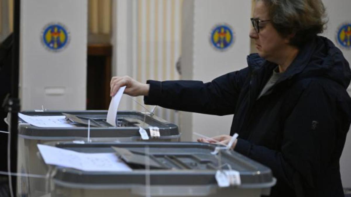 alegeri-moldova_16253700