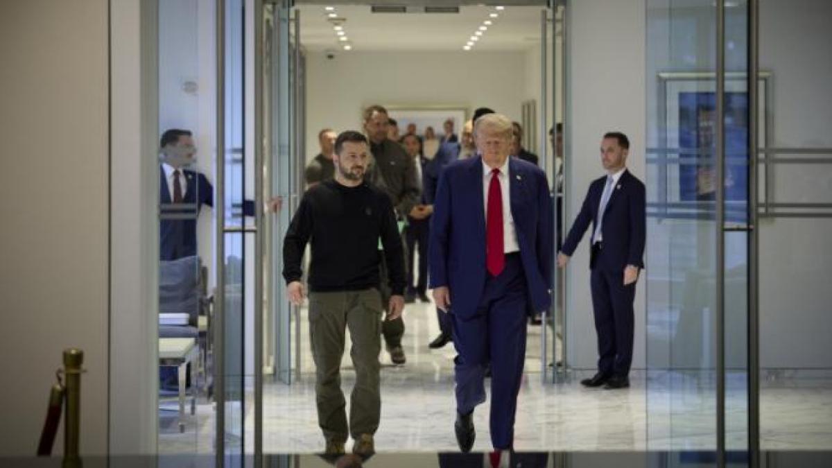 trump-zelenski2_72456100