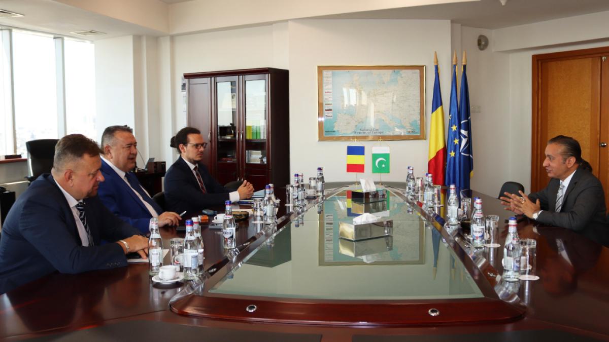 cp_pakistan_36956100