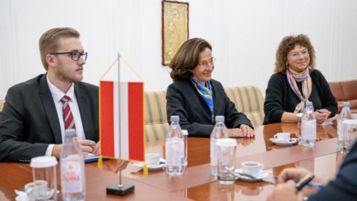 krauss-nussbaumer_01879100