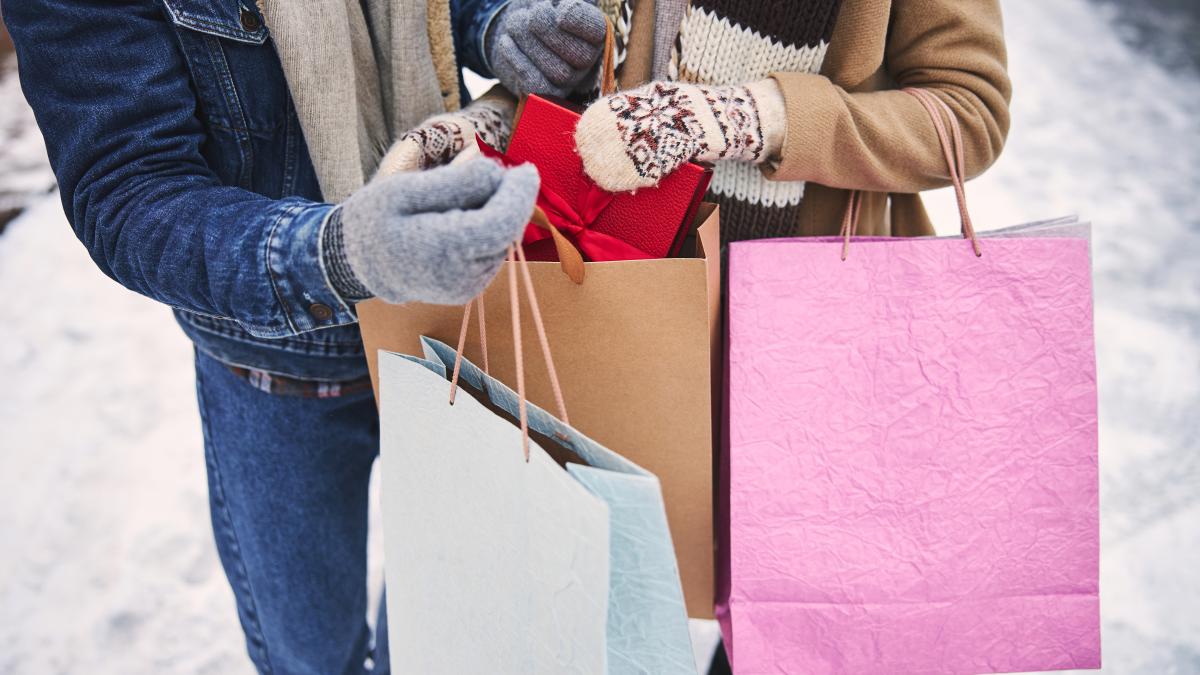 cumparaturi-craciun_84684400