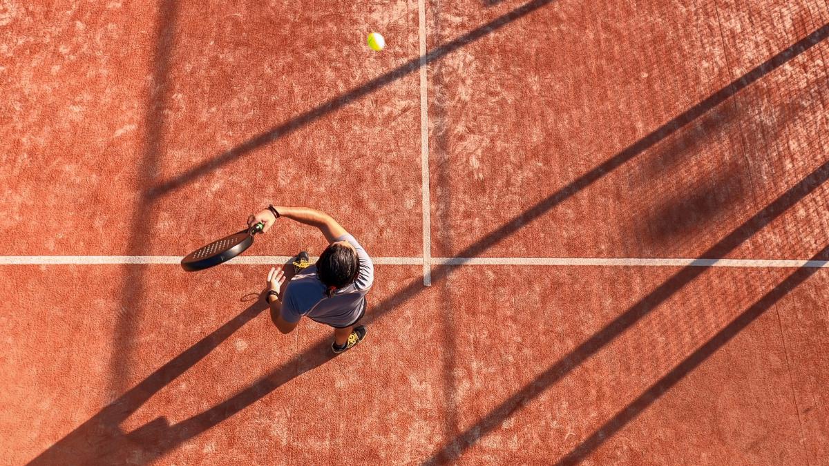 juniorii-romaniei-s-au-calificat-in-sferturile-de-finala-ale-cupei-davis-si-billie-jean-king-cup_77934800